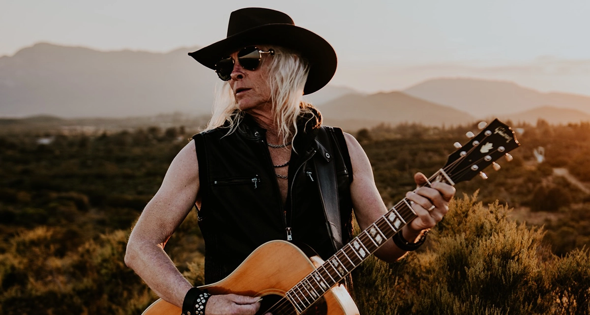 Mark Langford Irish Wolf Header