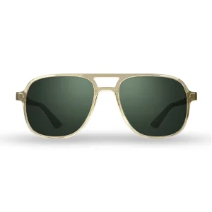 Revolt In Style Vallon Howlin Hero shot