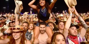 Stagecoach Late Night